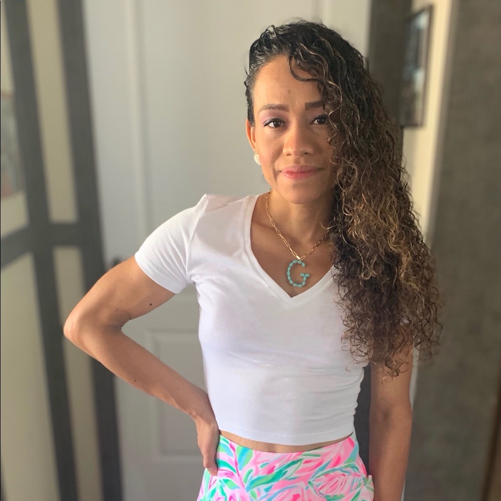 Meet your Posher, Gabriela